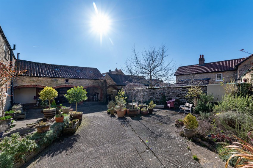 Images for Brook Farm, Ebberston, YO13 9PA