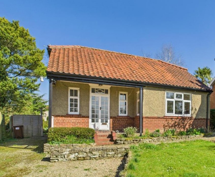 Images for Greenbank, Peaslands Lane, Thornton-Le-Dale, YO18 7QX