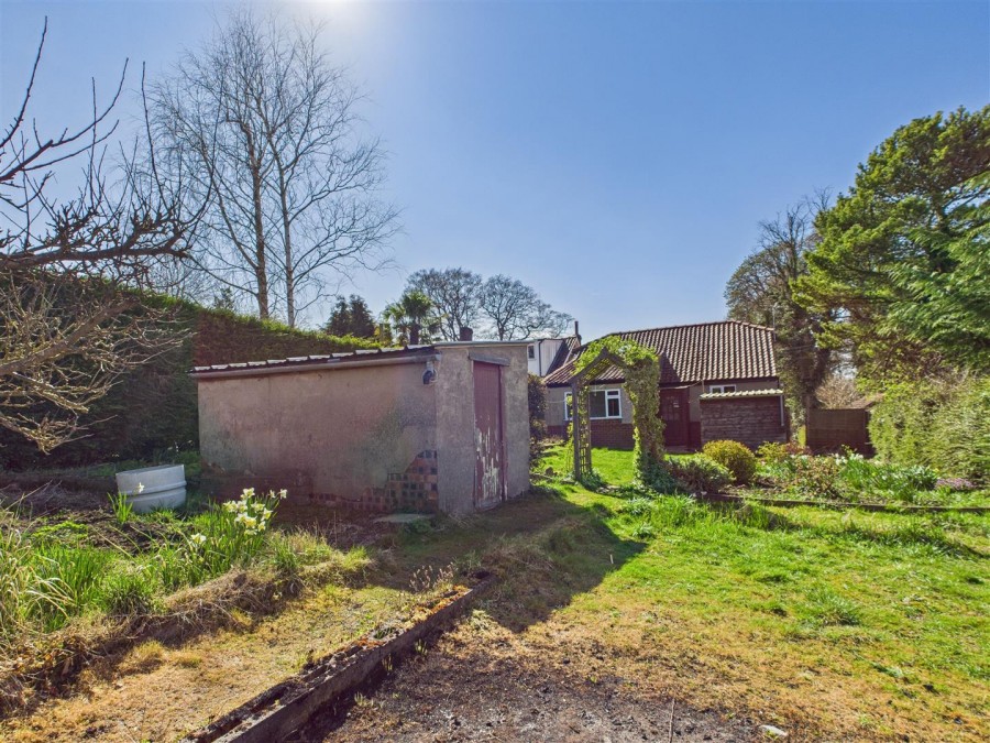 Images for Greenbank, Peaslands Lane, Thornton-Le-Dale, YO18 7QX