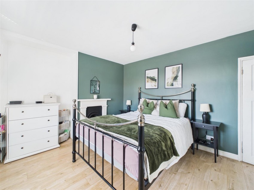 Images for 66 Westgate, Driffield, YO25 6TD
