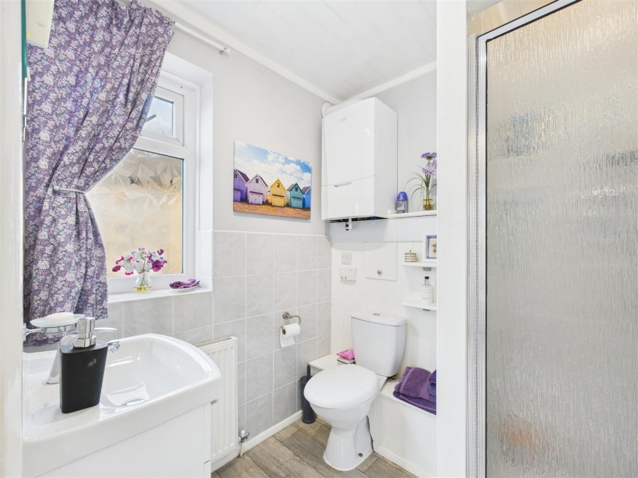 Images for 15 The Rise, Thornton-Le-Dale, Pickering, YO18 7TG