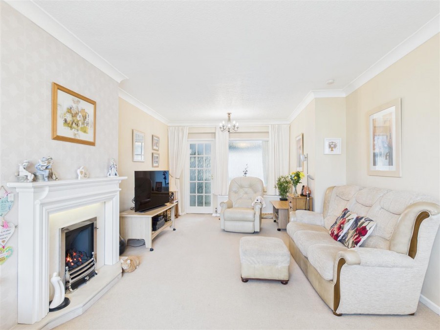 Images for 15 The Rise, Thornton-Le-Dale, Pickering, YO18 7TG