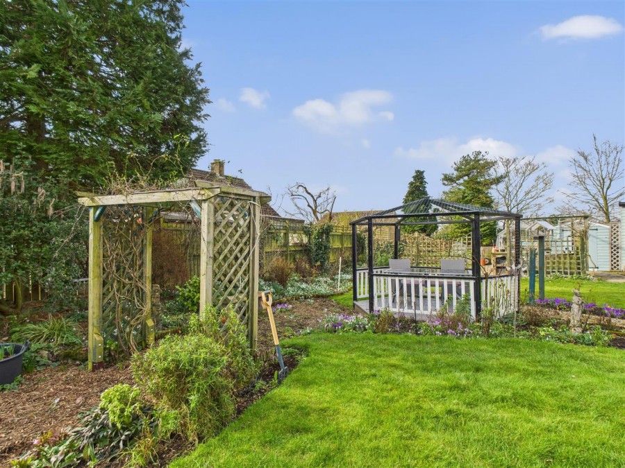 Images for 15 The Rise, Thornton-Le-Dale, Pickering, YO18 7TG