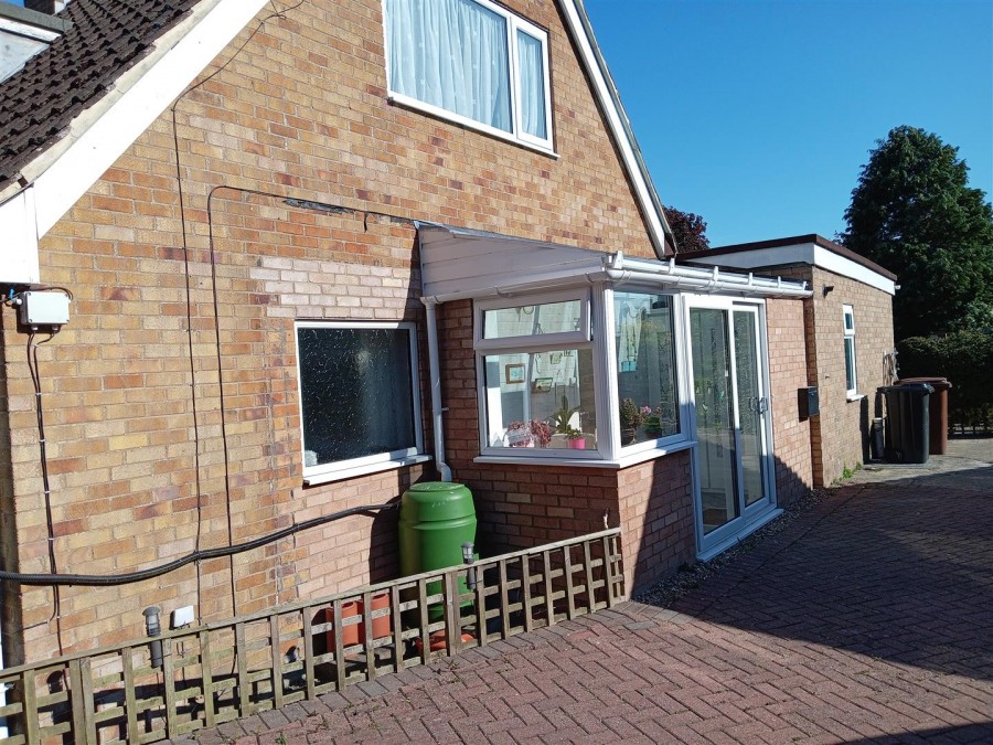 Images for 15 The Rise, Thornton-Le-Dale, Pickering, YO18 7TG