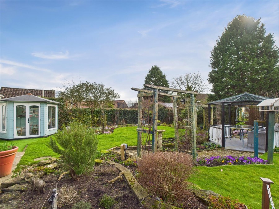 Images for 15 The Rise, Thornton-Le-Dale, Pickering, YO18 7TG