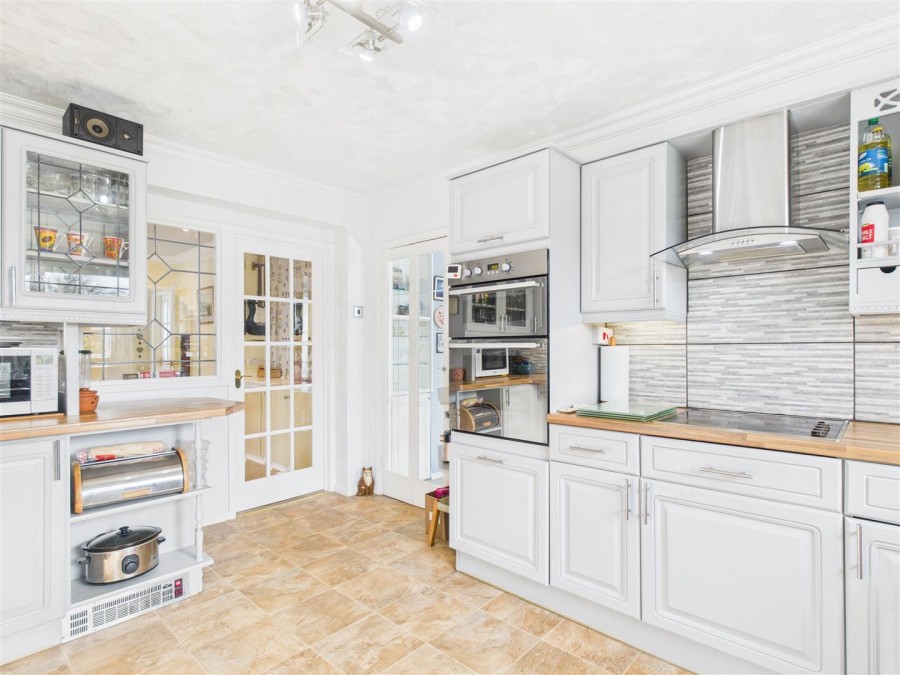 Images for 15 The Rise, Thornton-Le-Dale, Pickering, YO18 7TG