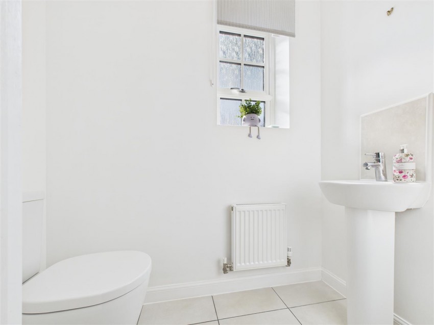 Images for Field View Close, Ampleforth, York