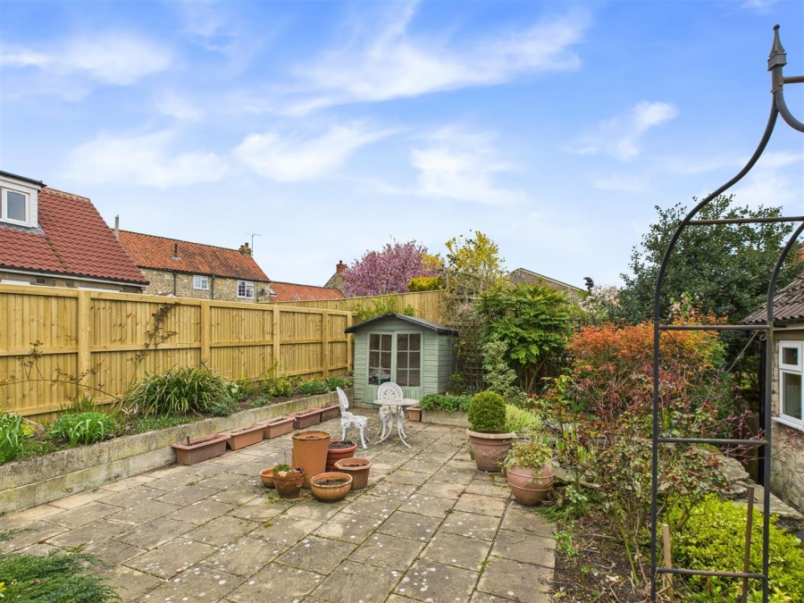 Images for Sunny Bank, High Street, Thornton-Le-Dale, Pickering, YO18 7QW