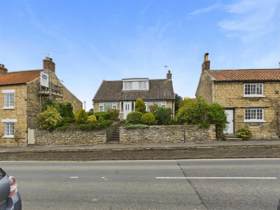 Images for Sunny Bank, High Street, Thornton-Le-Dale, Pickering, YO18 7QW
