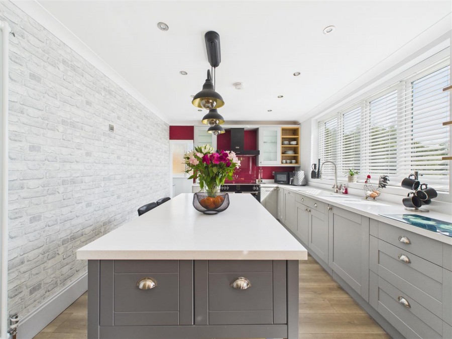 Images for Broadlands, 8 Howl Lane, Hutton, Driffield, YO25 9QA