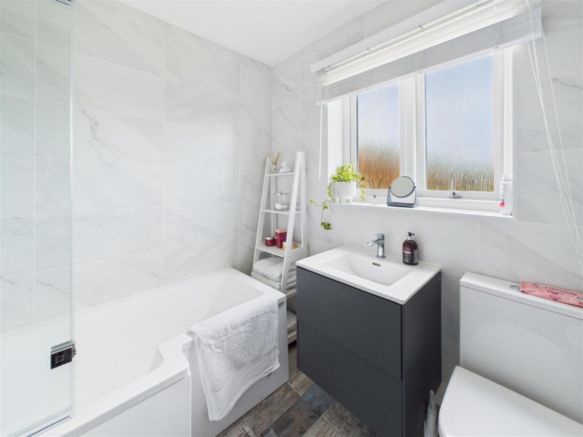 Images for Broadlands, 8 Howl Lane, Hutton, Driffield, YO25 9QA