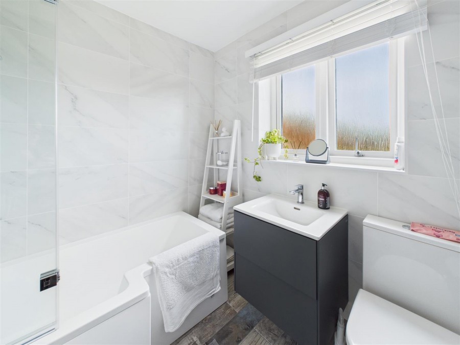 Images for Broadlands, 8 Howl Lane, Hutton, Driffield, YO25 9QA