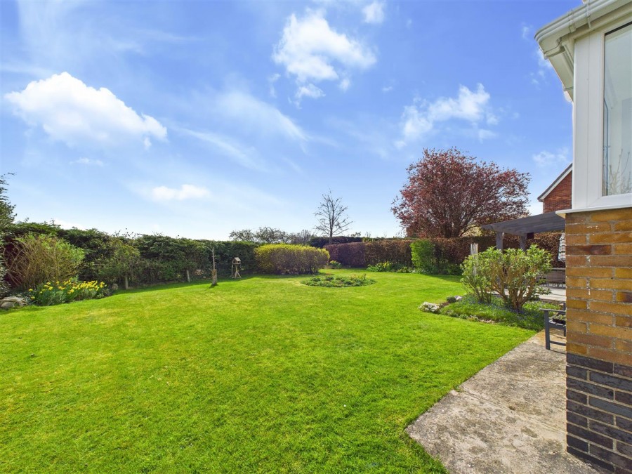 Images for Broadlands, 8 Howl Lane, Hutton, Driffield, YO25 9QA