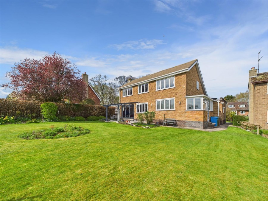 Images for Broadlands, 8 Howl Lane, Hutton, Driffield, YO25 9QA