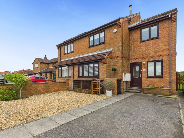 View Full Details for 20 Manor View, Rillington, Malton, YO17 8JY