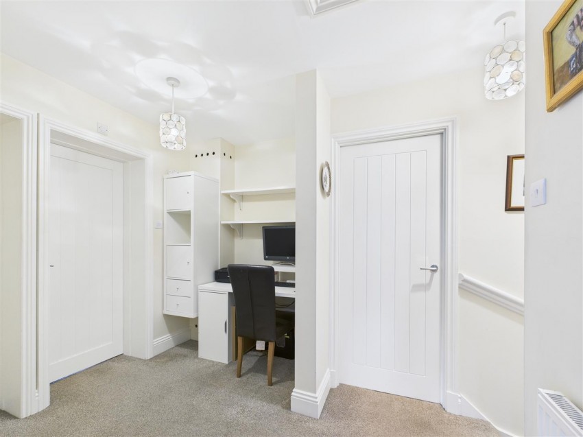 Images for 20 Manor View, Rillington, Malton, YO17 8JY