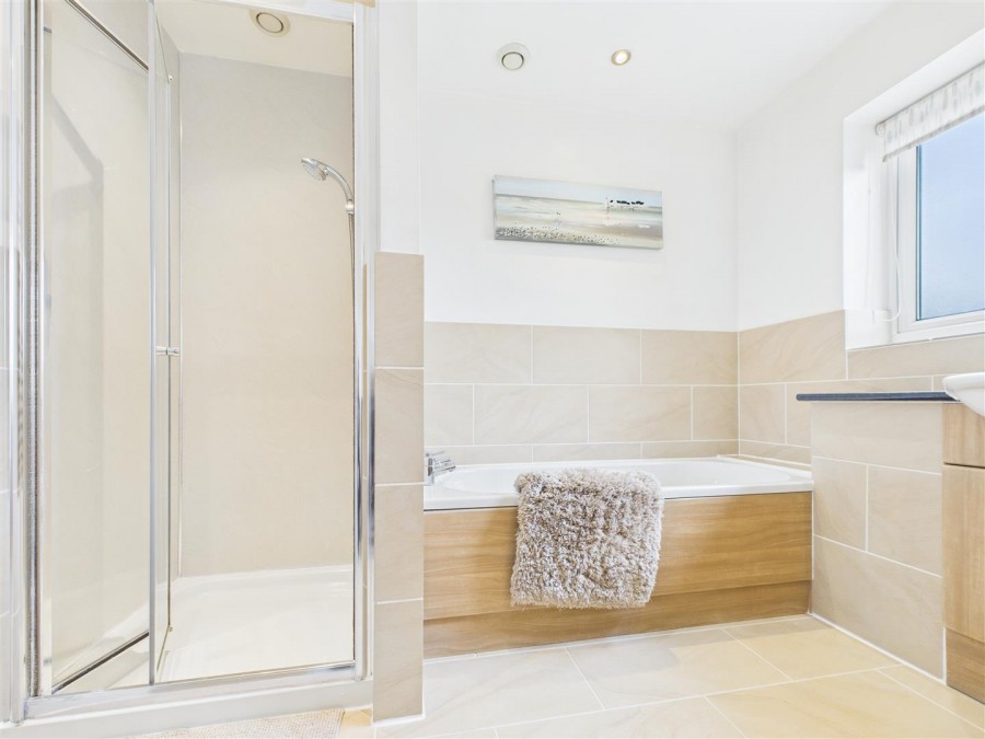 Images for 20 Manor View, Rillington, Malton, YO17 8JY