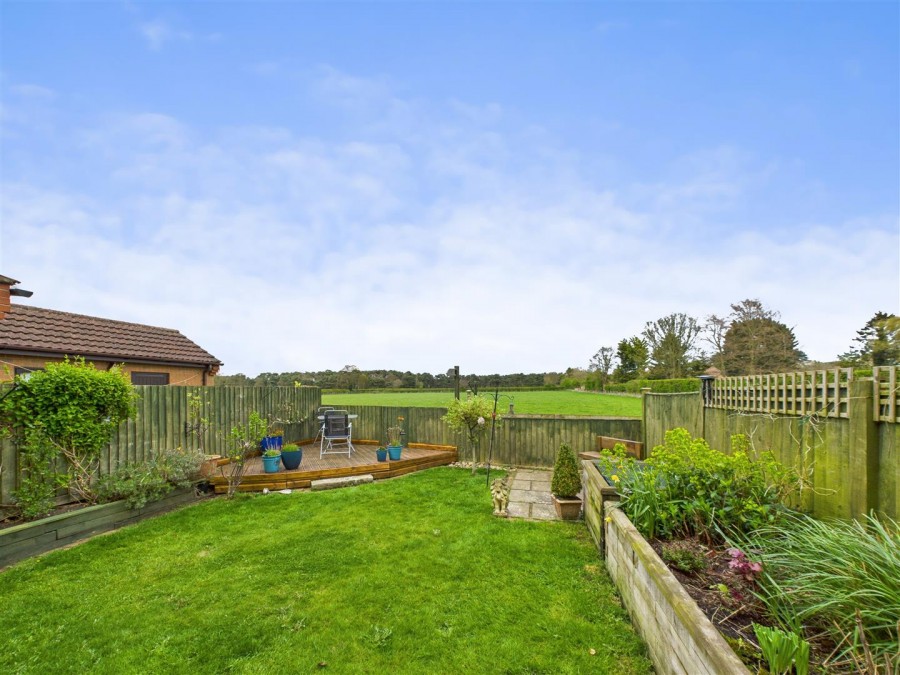 Images for 20 Manor View, Rillington, Malton, YO17 8JY