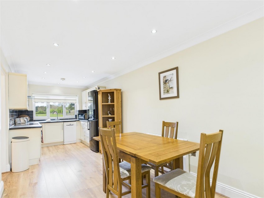 Images for 20 Manor View, Rillington, Malton, YO17 8JY