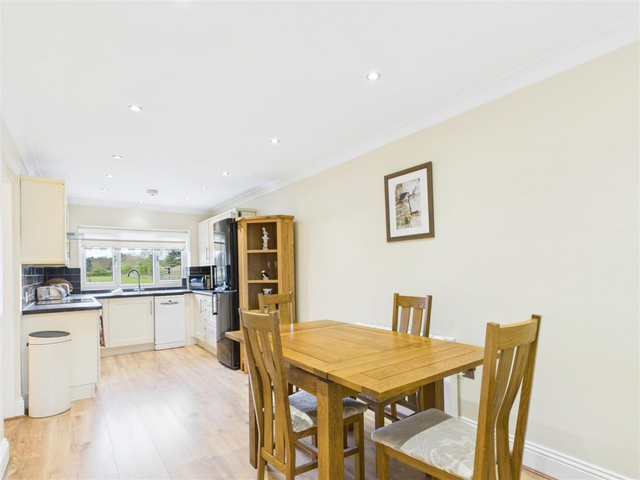 Images for 20 Manor View, Rillington, Malton, YO17 8JY