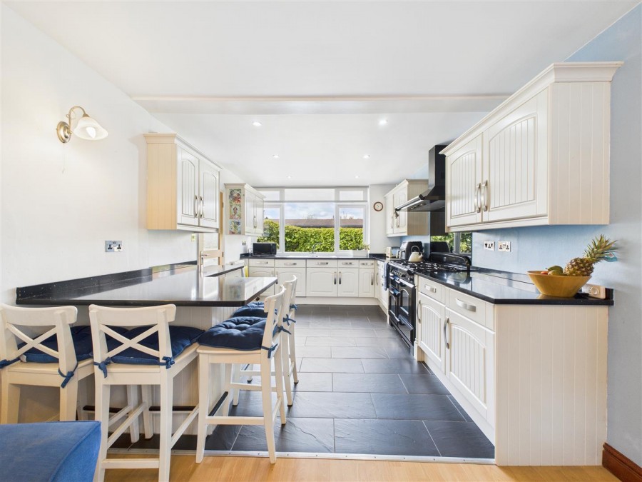 Images for Cedar Lodge, Bridlington Road, Driffield, YO25 5HZ