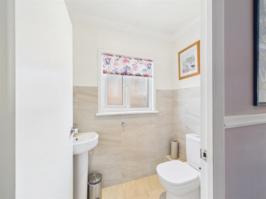 Images for Cedar Lodge, Bridlington Road, Driffield, YO25 5HZ