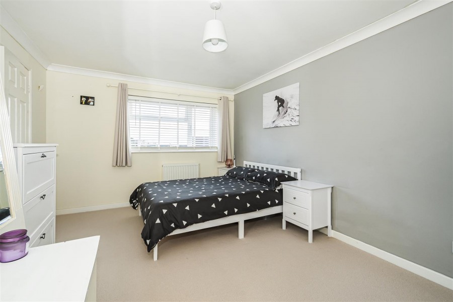 Images for 64 Southfield Close, Driffield, YO25 5YU