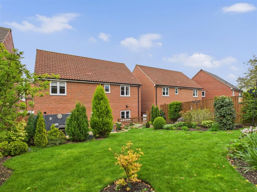 Images for 15 Headland Rise, Malton, YO17 7PR