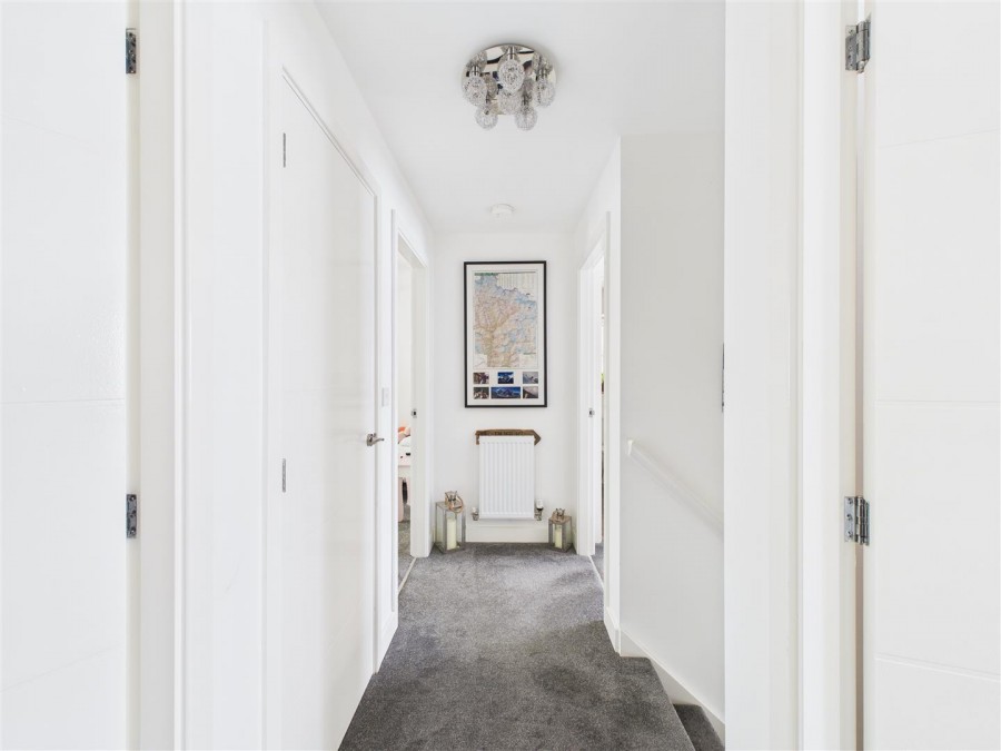 Images for 4 Woodmansey Garth, Driffield, YO25 5GF