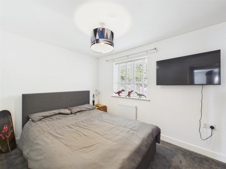 Images for 4 Woodmansey Garth, Driffield, YO25 5GF