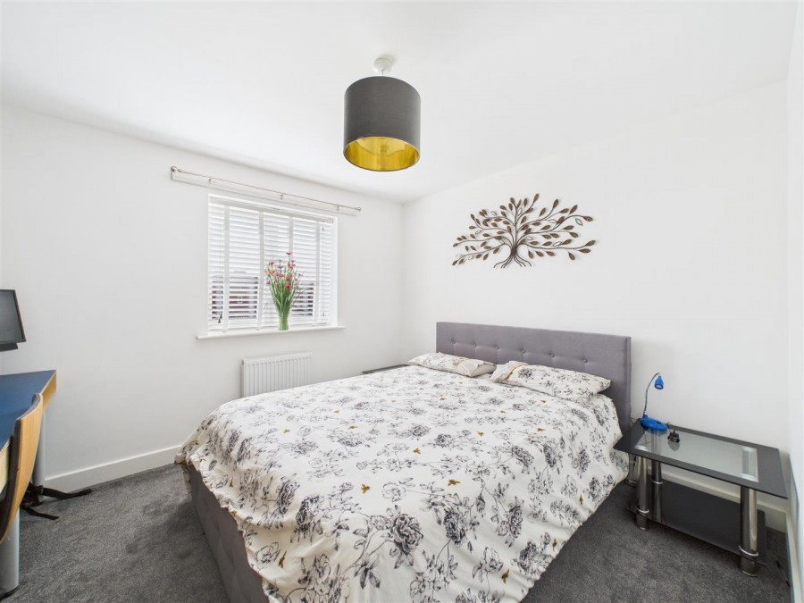 Images for 4 Woodmansey Garth, Driffield, YO25 5GF