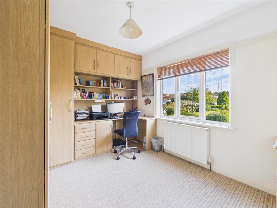 Images for 8 The Avenue, Driffield, YO25 5HS