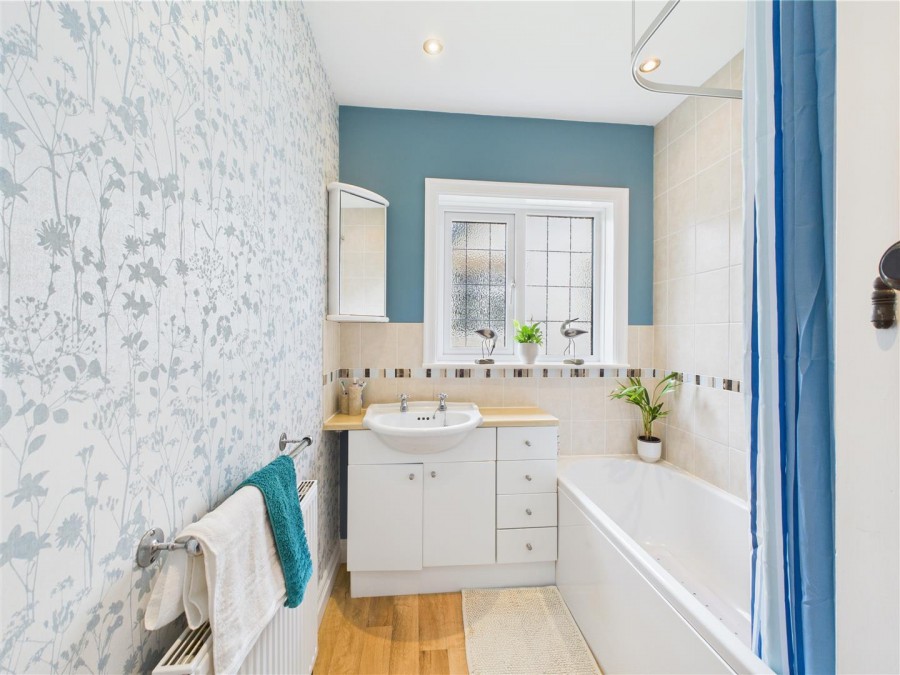 Images for 8 The Avenue, Driffield, YO25 5HS