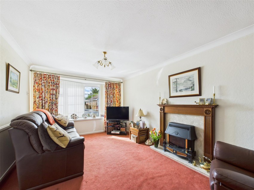 Images for 5 Burdale Close, Norton, North Yorkshire YO17 9DG