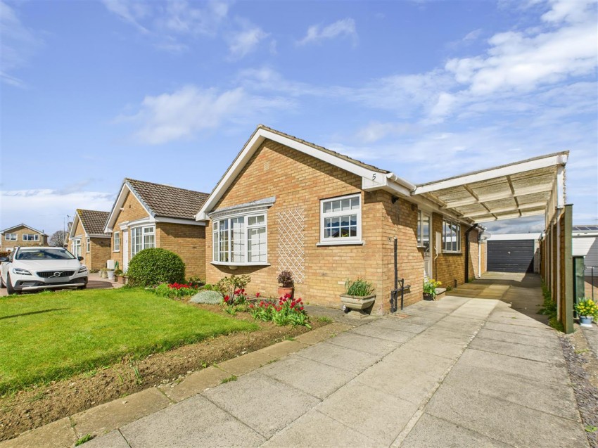 Images for 5 Burdale Close, Norton, North Yorkshire YO17 9DG