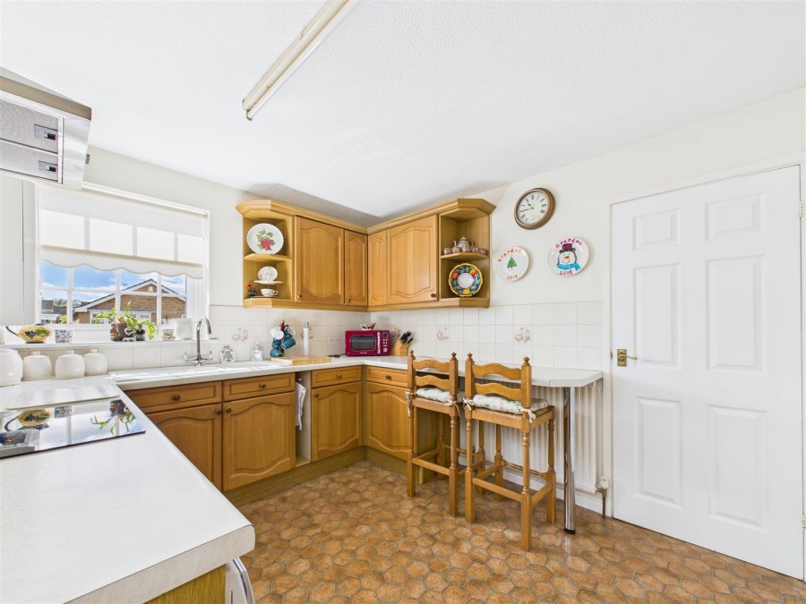 Images for 5 Burdale Close, Norton, North Yorkshire YO17 9DG