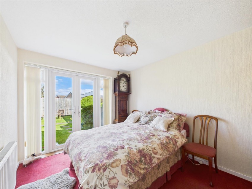Images for 5 Burdale Close, Norton, North Yorkshire YO17 9DG