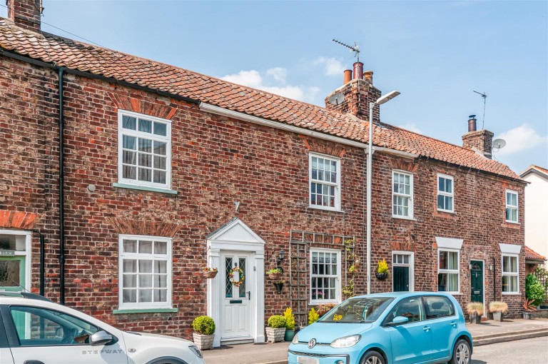 View Full Details for 13 High Street, Nafferton, Driffield, YO25 4JR