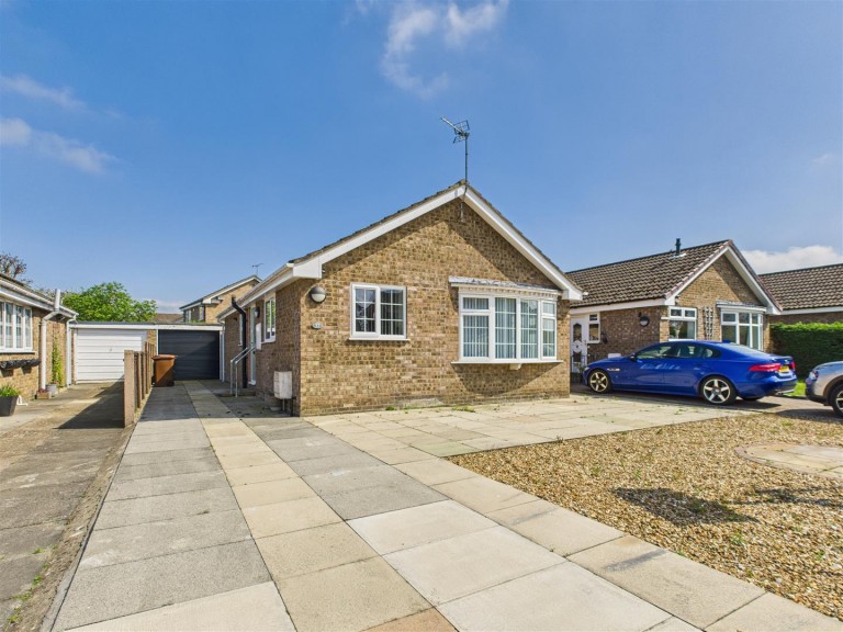 View Full Details for 37 Hambleton Road, Norton, North Yorkshire YO17 9DH