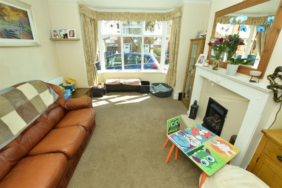 Images for 22 Peasholm Crescent, Scarborough, YO12 7QX