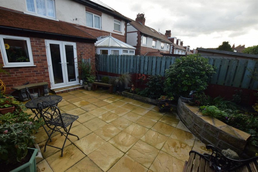 Images for 22 Peasholm Crescent, Scarborough, YO12 7QX