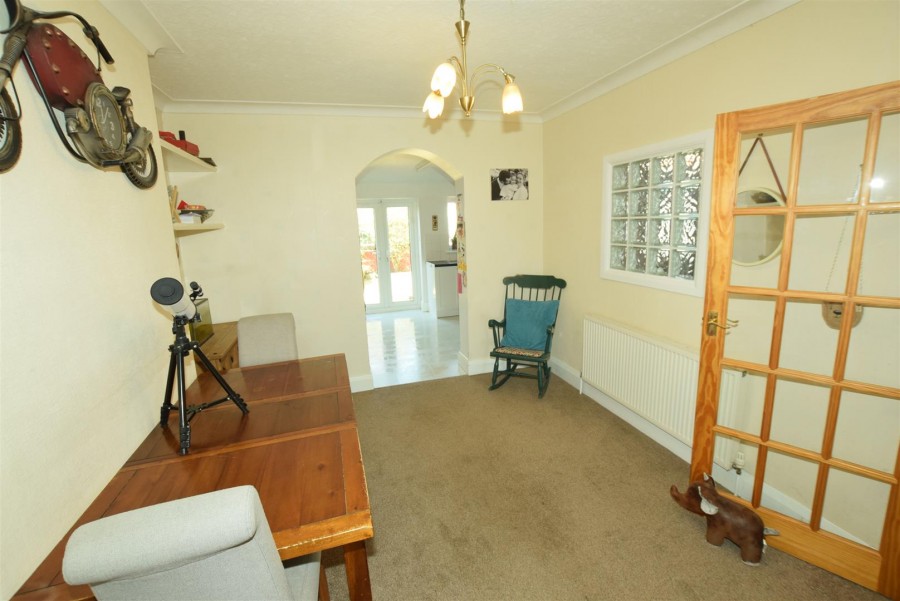 Images for 22 Peasholm Crescent, Scarborough, YO12 7QX