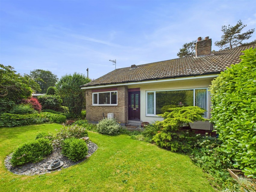 Images for 4 Southgate, Crossgates, Scarborough, YO12 4NB
