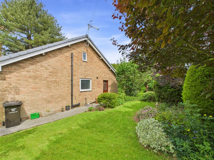 Images for 4 Southgate, Crossgates, Scarborough, YO12 4NB