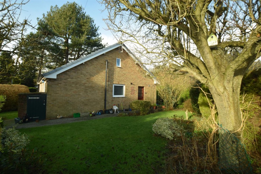 Images for 4 Southgate, Crossgates, Scarborough YO12 4NB