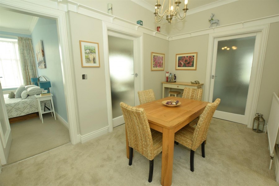Images for 8 Holbeck hill, Scarborough, YO12 2XD