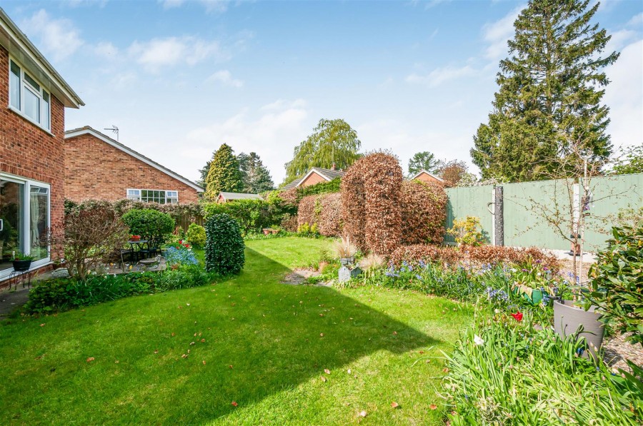 Images for 32 Thorpe, Lockington, Driffield, YO25 9SW