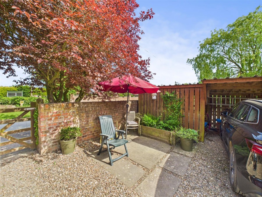 Images for Granary Cottage, High Grange farm, Aike, Driffield, YO25 9BG