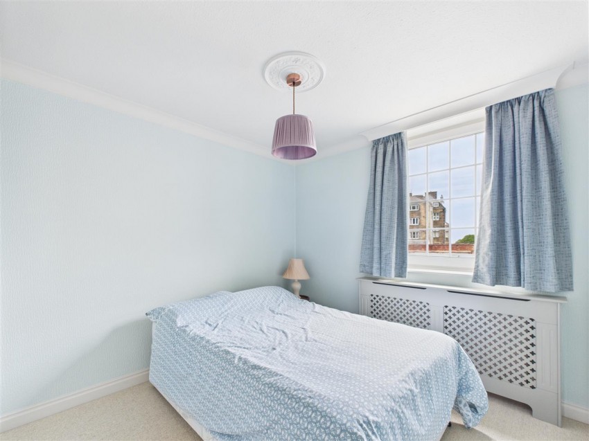 Images for Flat 1, 10 Holbeck Hill, Scarborough, YO11 2XD