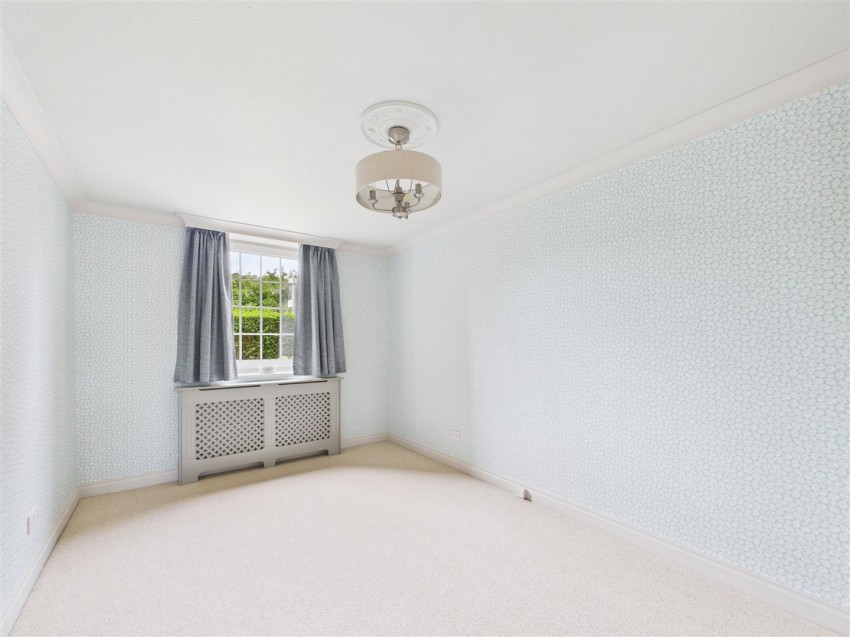Images for Flat 1, 10 Holbeck Hill, Scarborough, YO11 2XD